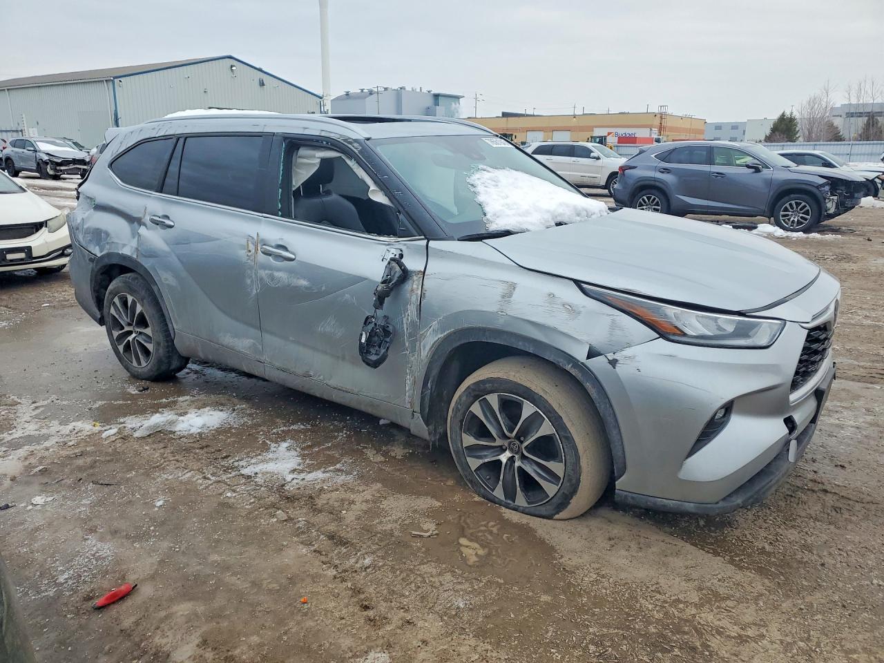 2023 Toyota Highlander L - Фото 4