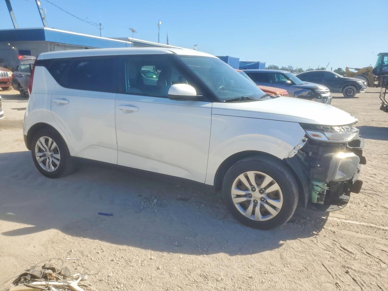 2020 Kia Soul Lx - Фото 4