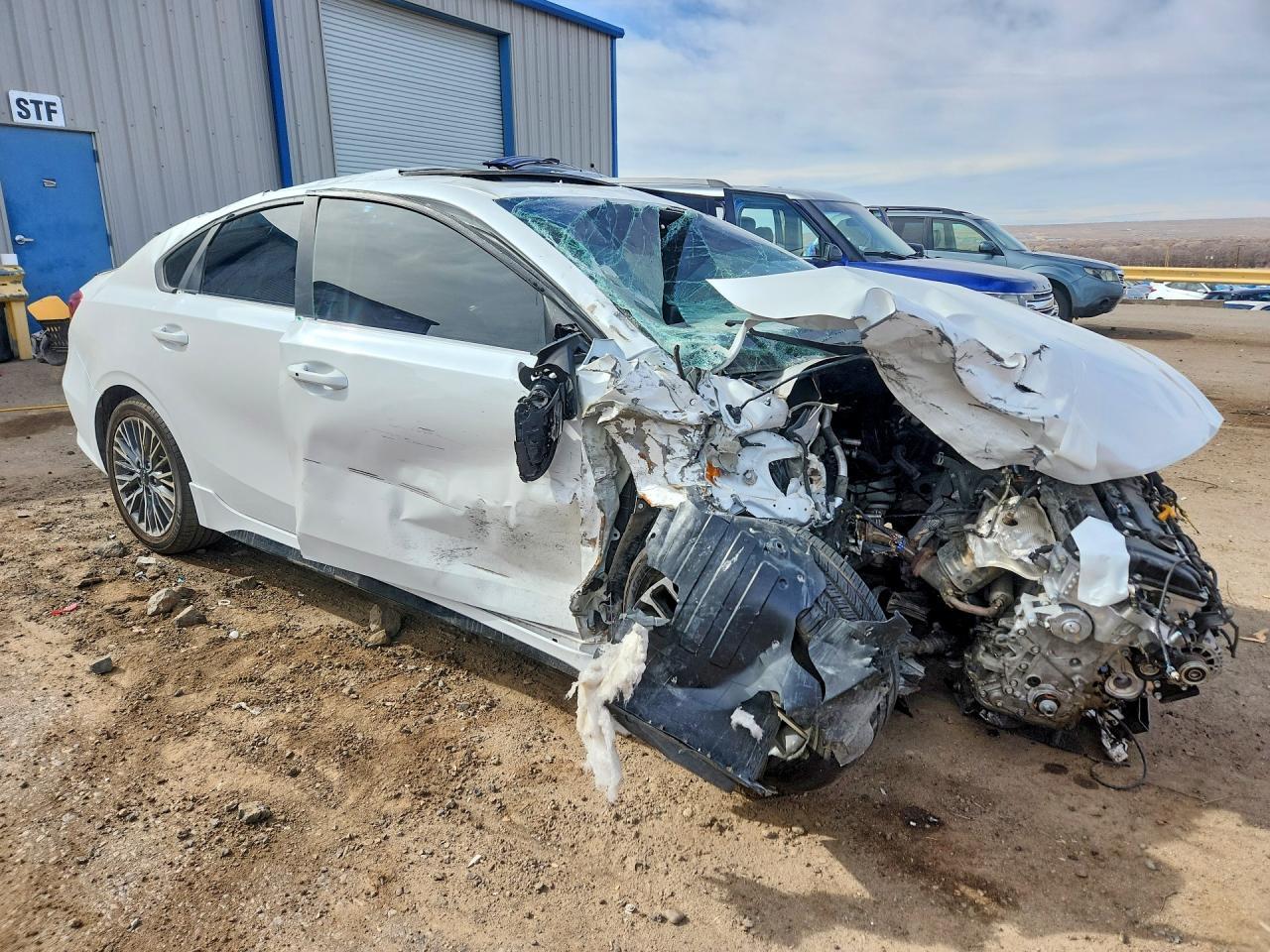 2024 Kia Forte Gt-Line - Image 4