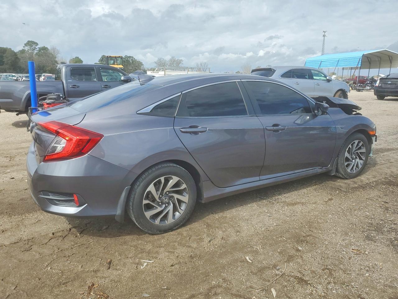 2017 Honda Civic Ex - Фото 3