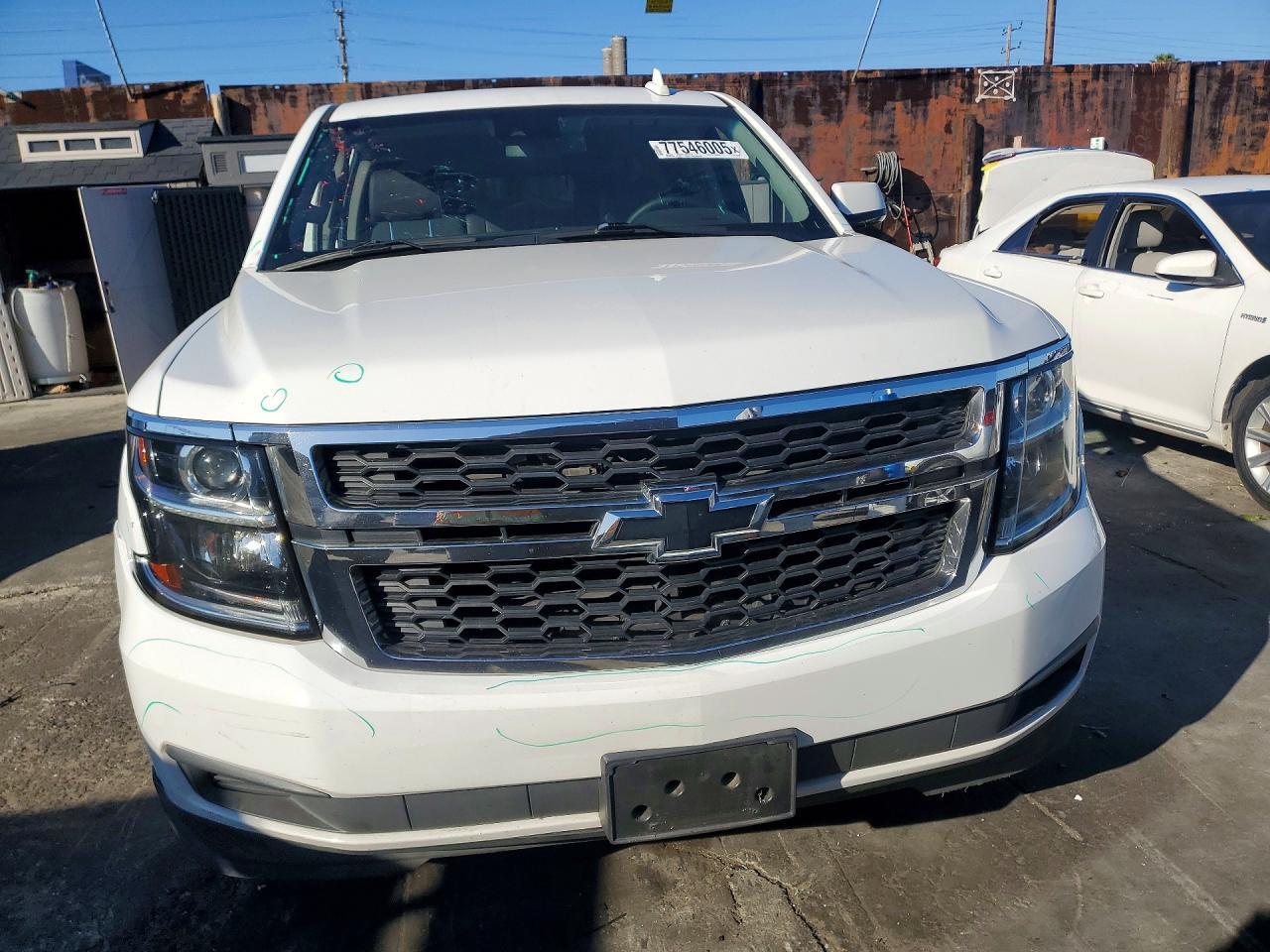 2019 Chevrolet Suburban C1500 Lt - Фото 5