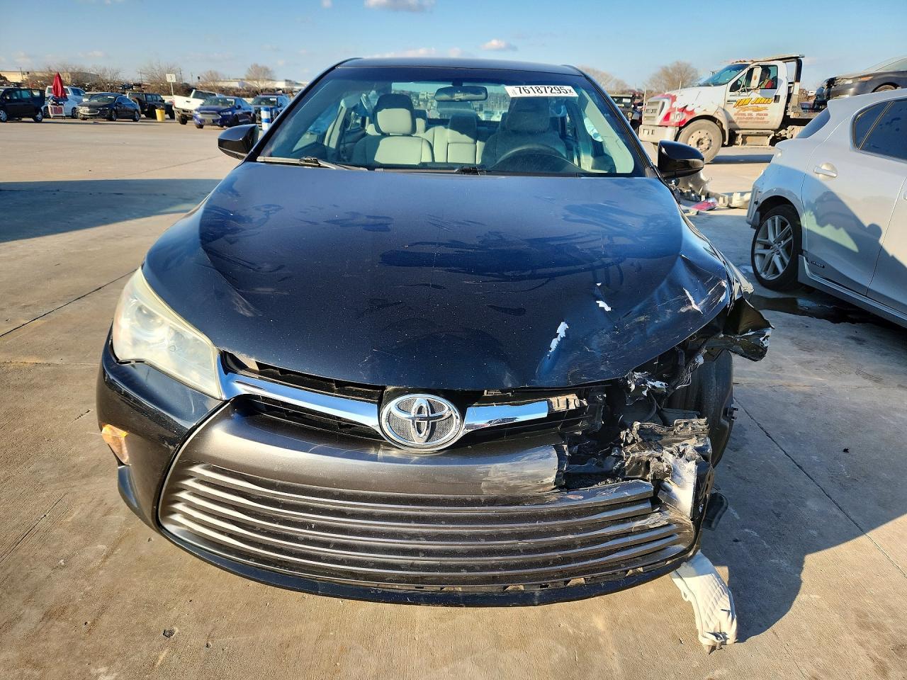 2016 Toyota Camry Le - Image 5