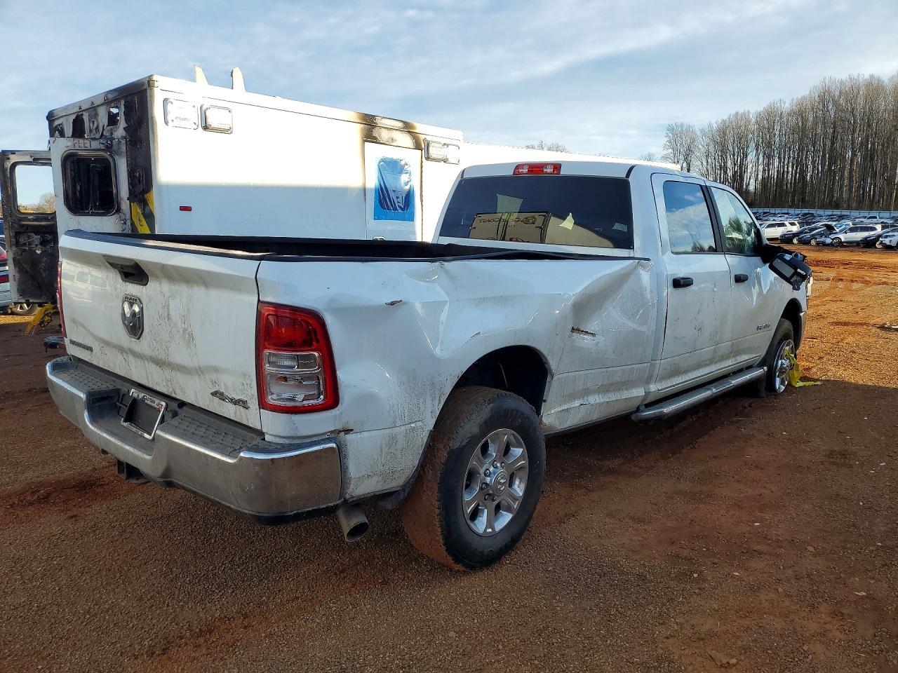 2024 Ram 3500 Big Horn - Image 3