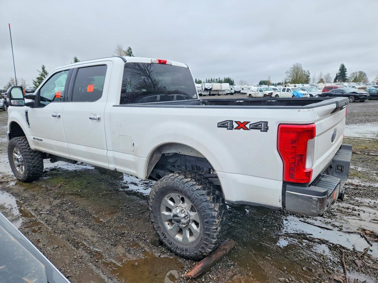 2018 Ford F350 Super Duty - Фото 2