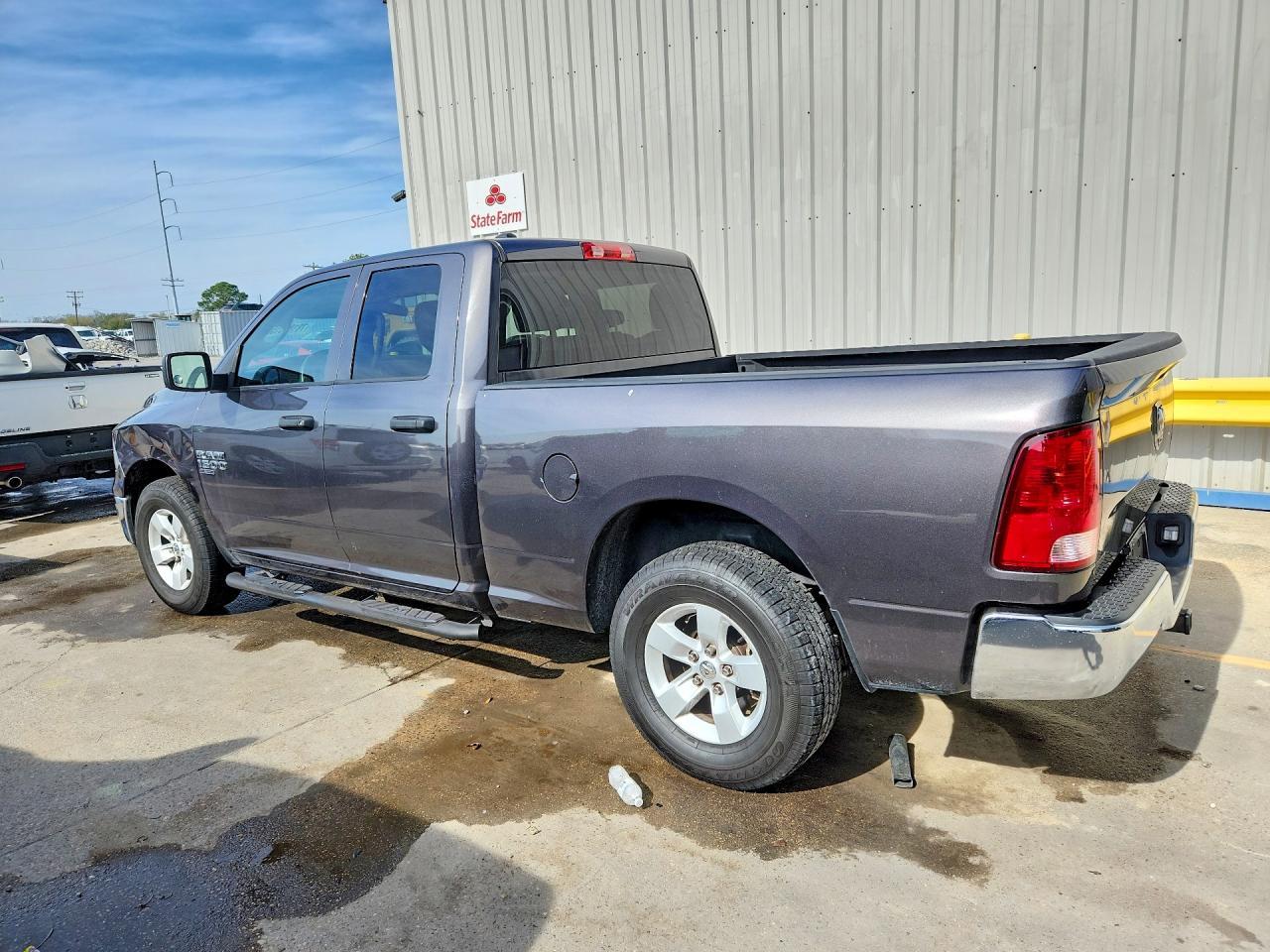 2022 Ram 1500 Classic Tradesman - Image 2