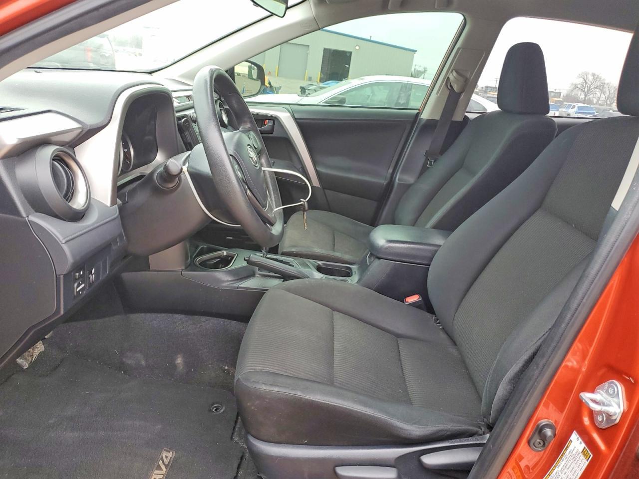 2016 Toyota Rav4 Le - Image 7
