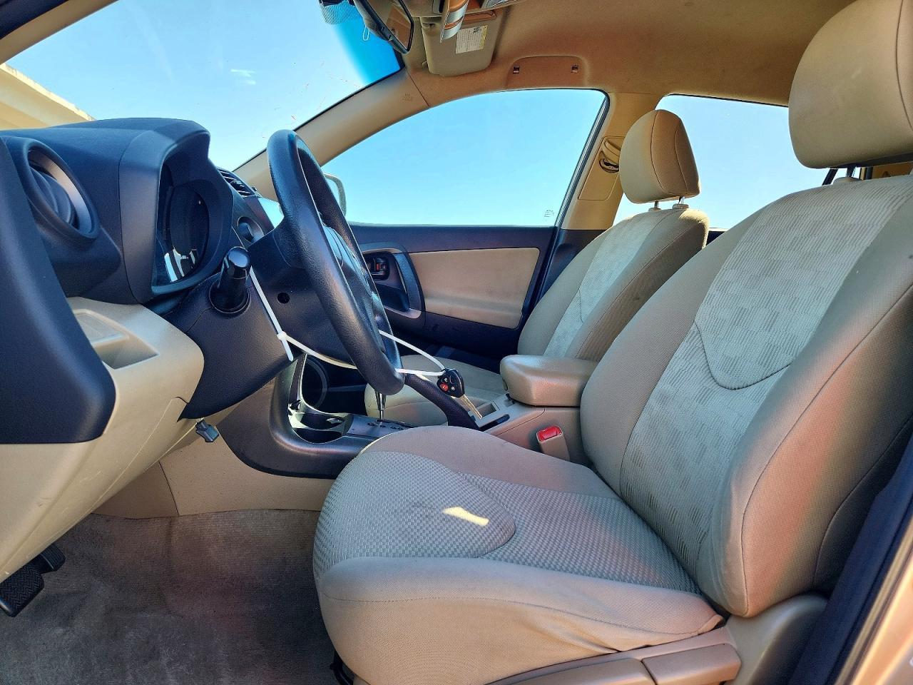 2011 Toyota Rav4 Base - Фото 7