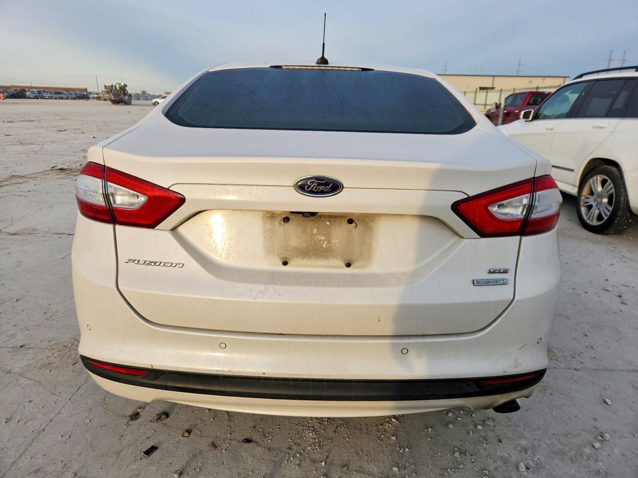 2016 Ford Fusion Se - Фото 6