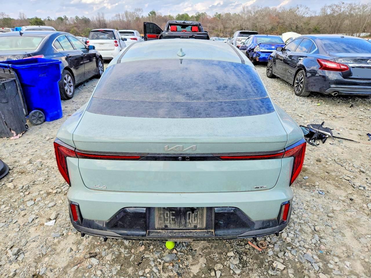 2025 Kia K4 Gt-Line - Image 6