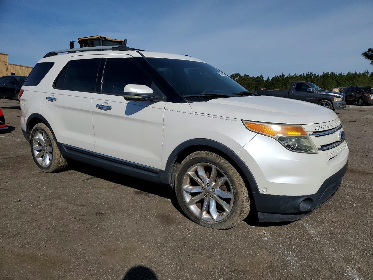 2011 Ford Explorer Limited - Image 4