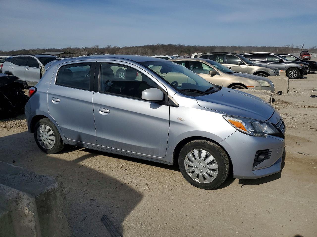 2022 Mitsubishi Mirage Es - Image 4