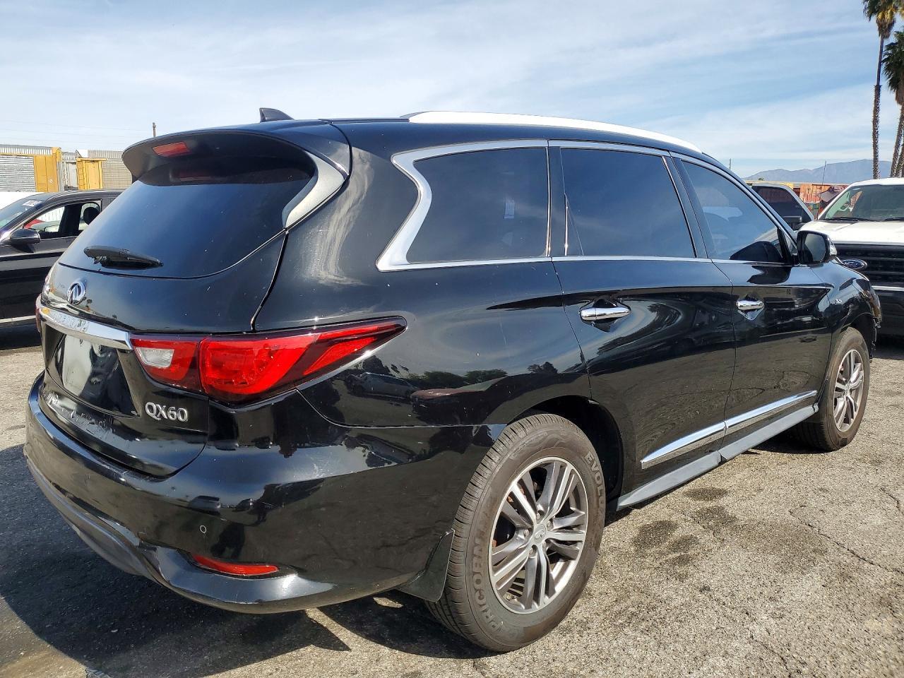 2018 Infinity Qx60 Base - Image 3