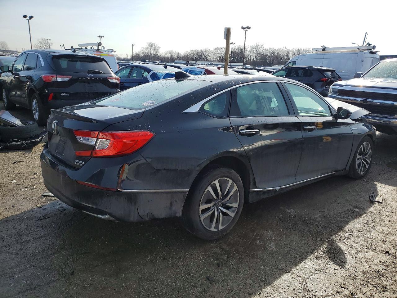2020 Honda Accord Touring Hybrid - Image 3