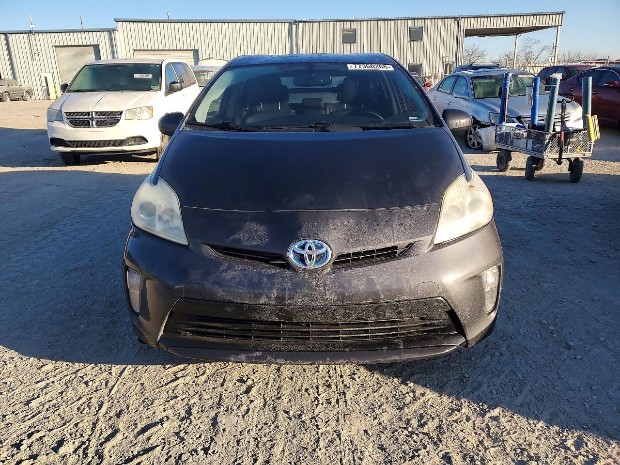 2012 Toyota Prius - Фото 5