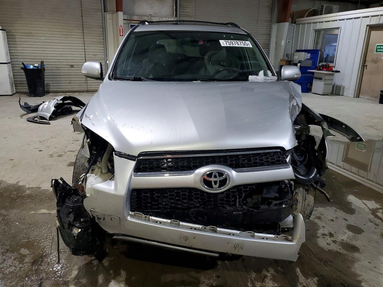 2009 Toyota Rav4 Limited - Image 5