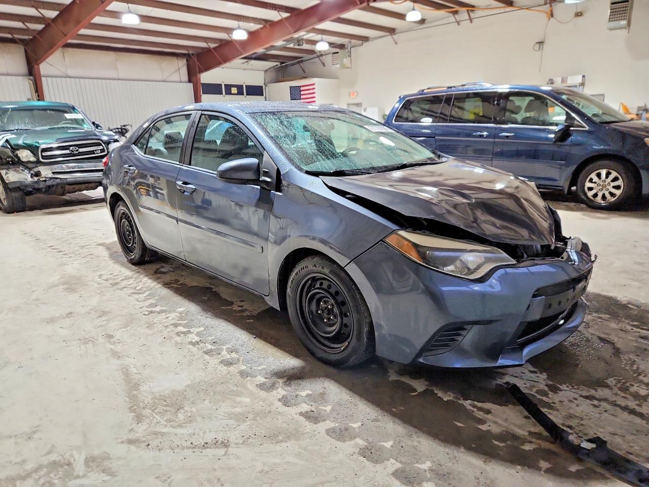 2015 Toyota Corolla Le - Фото 4
