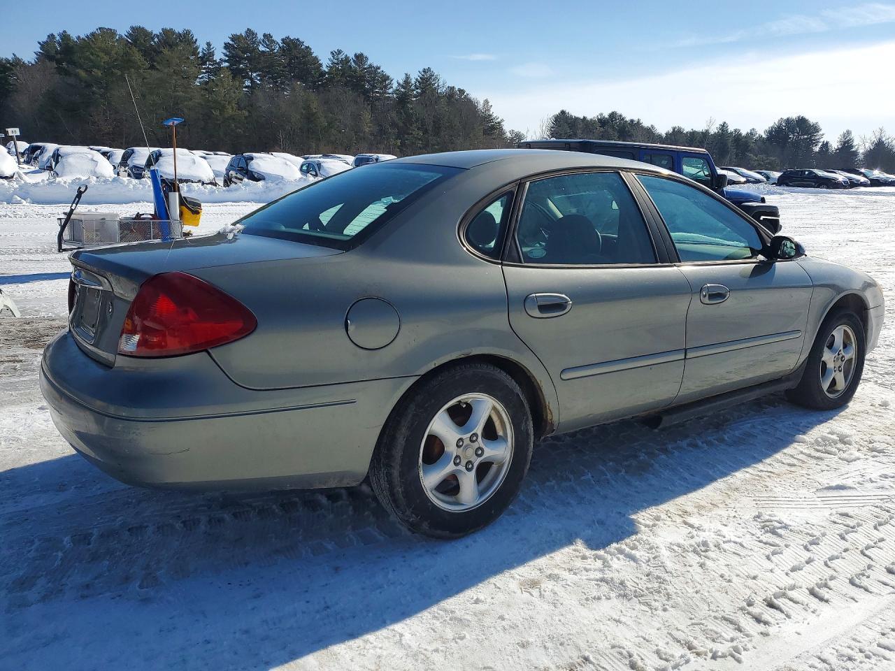 2001 Ford Taurus Ses - Фото 3