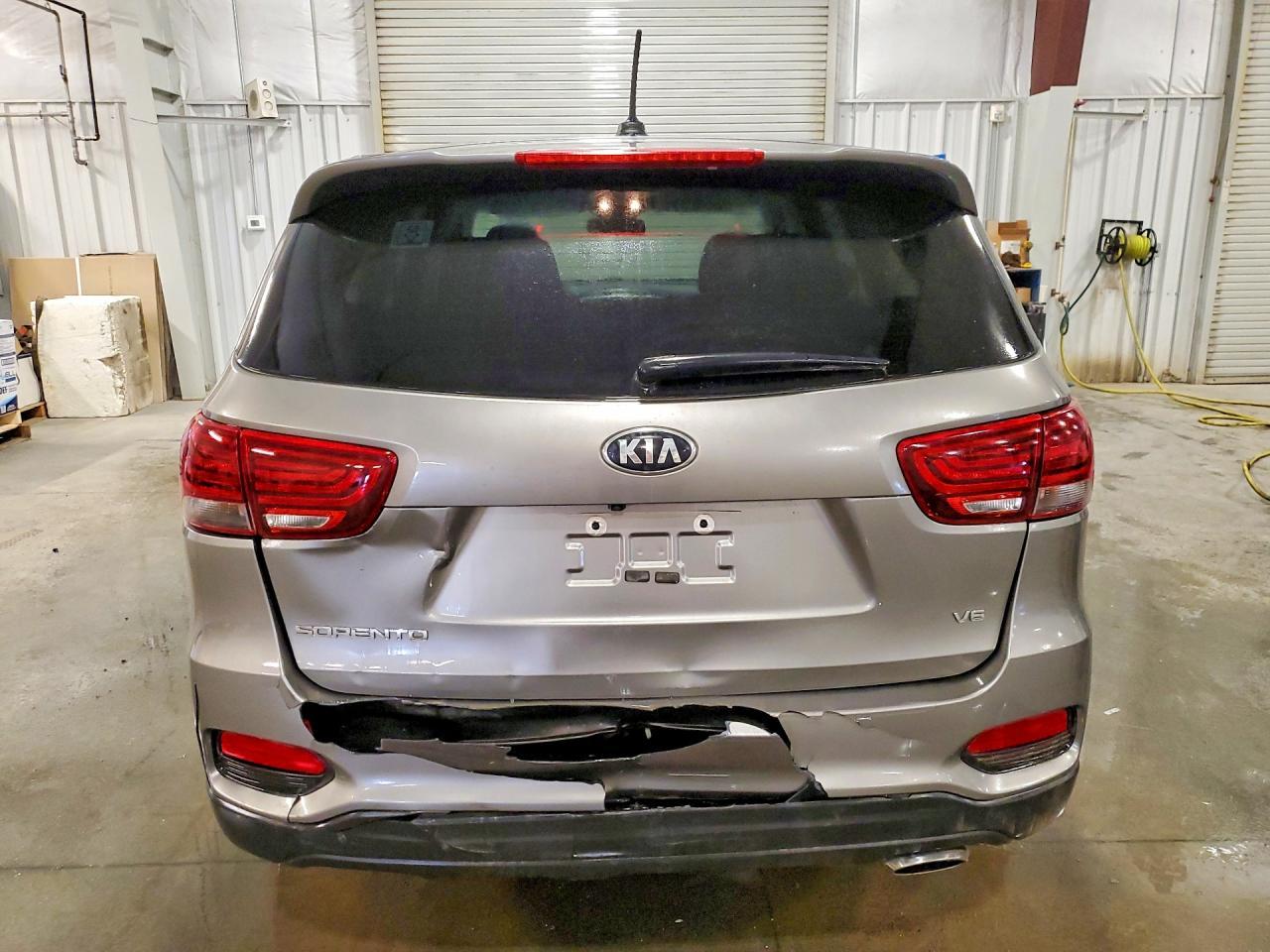 2019 Kia Sorento Lx - Фото 6