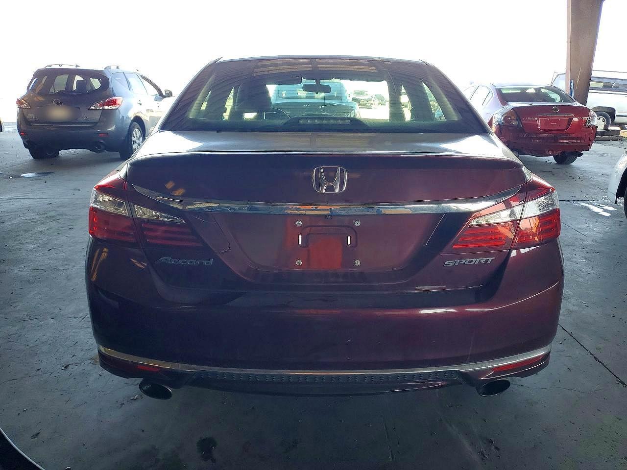 2017 Honda Accord Sport - Image 6