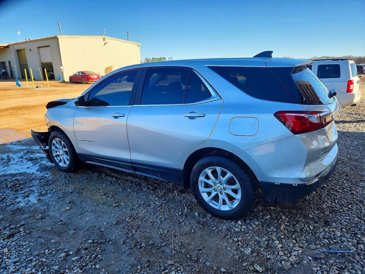 2021 Chevrolet Equinox Lt - Фото 2