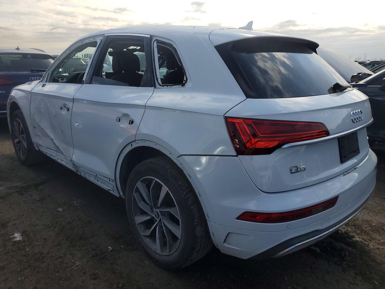 2021 Audi Q5 Premium Plus - Image 2