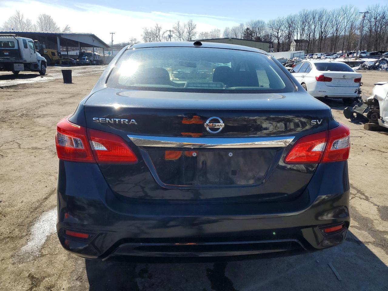 2019 Nissan Sentra Sv - Фото 6
