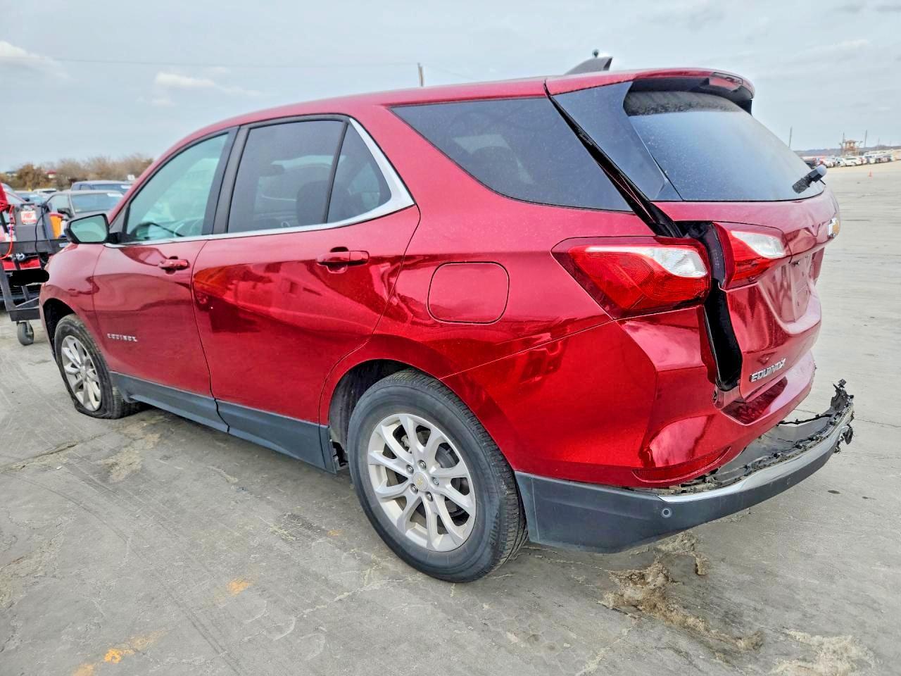2021 Chevrolet Equinox Lt - Image 2