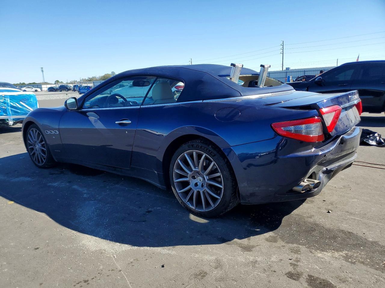 2014 Maserati Granturismo S - Фото 2