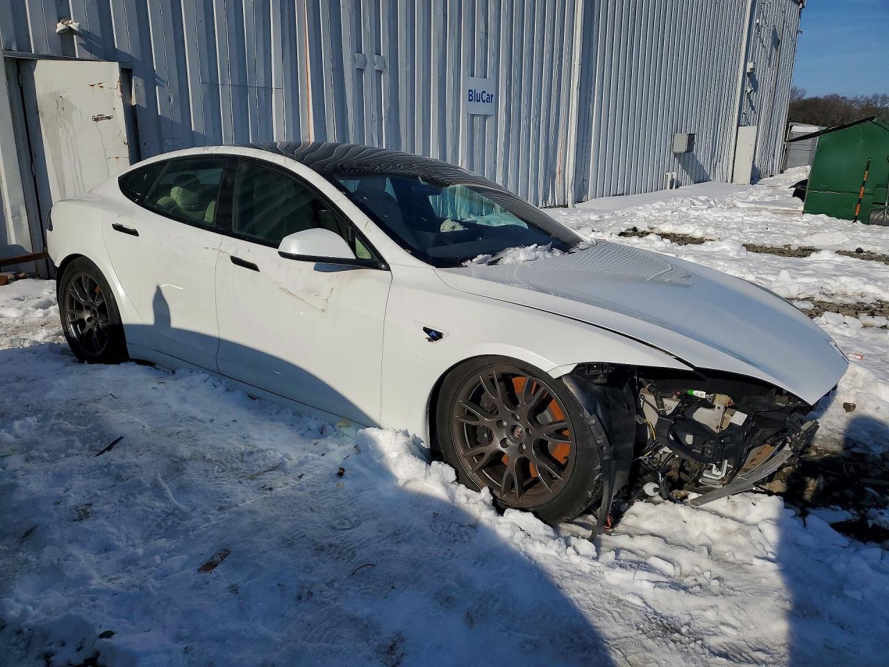 2023 Tesla Model S - Image 4
