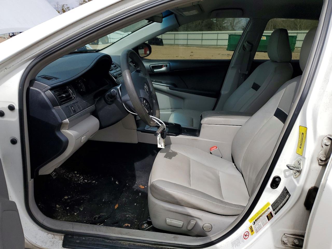 2012 Toyota Camry Base - Image 7