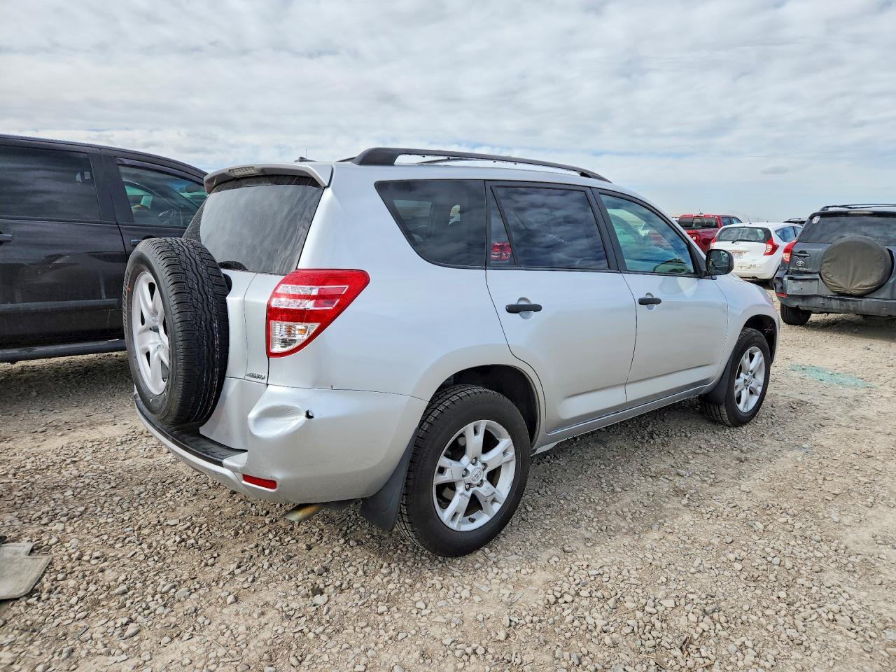 2010 Toyota Rav4 Base - Image 3