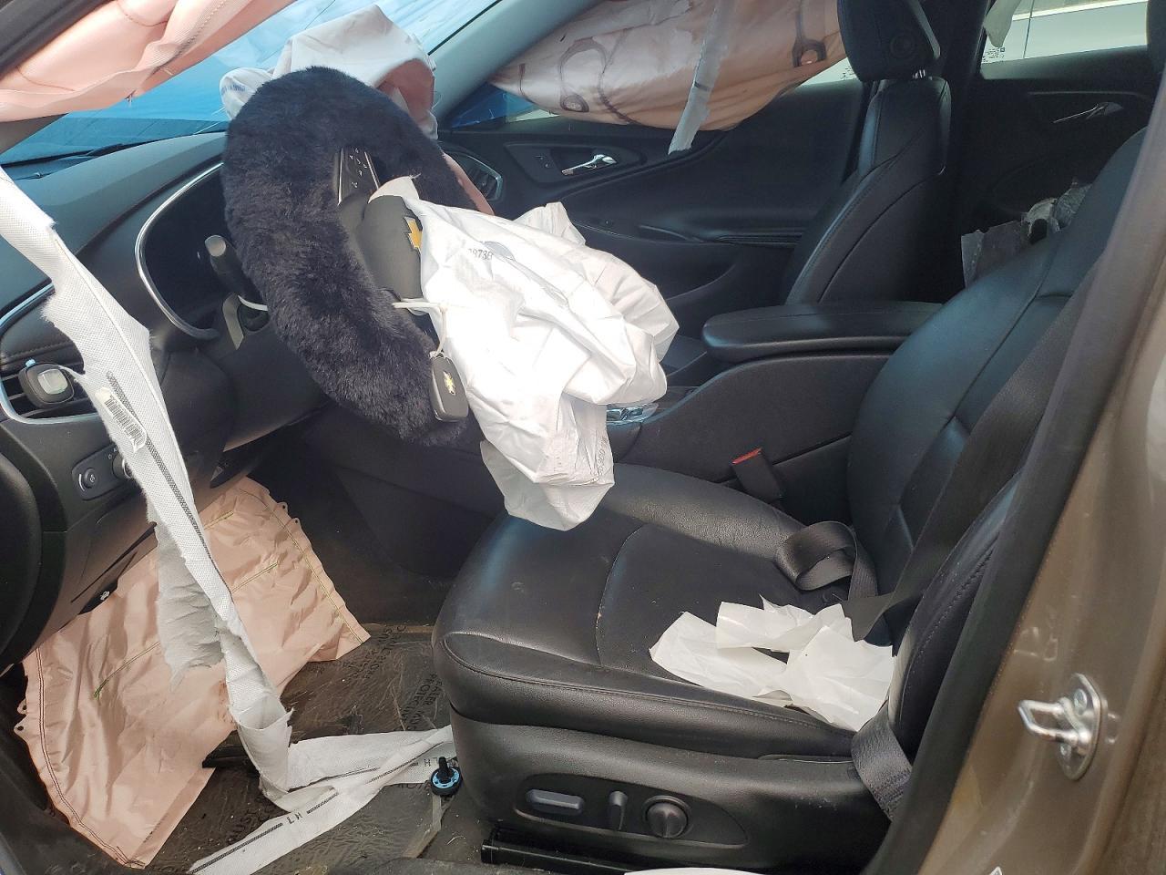 2024 Chevrolet Malibu Premier - Фото 7