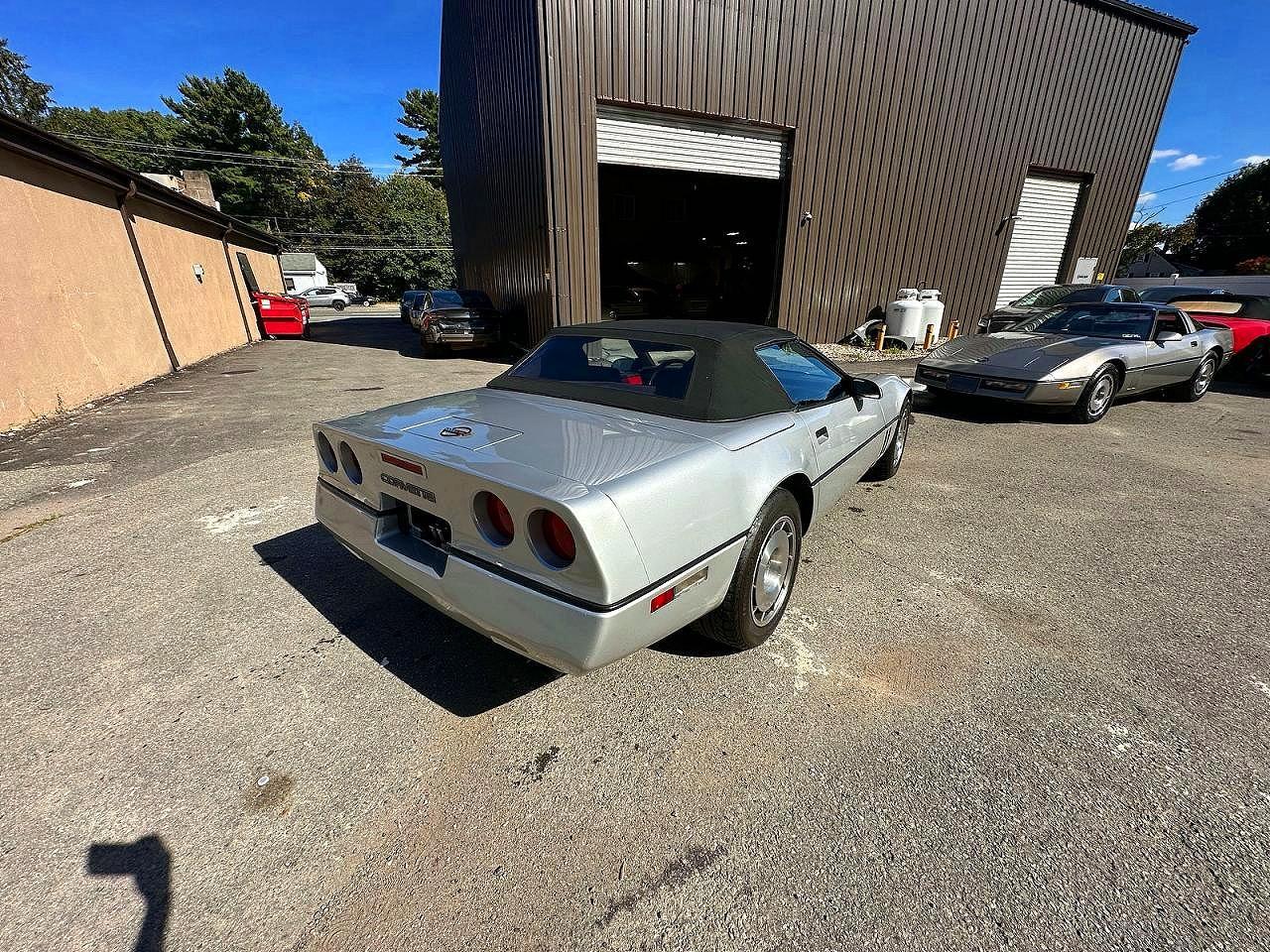 1986 Chevrolet Corvette - Image 4