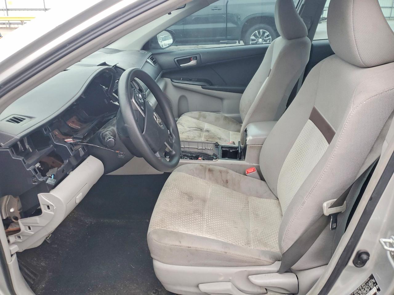 2012 Toyota Camry Base - Фото 7