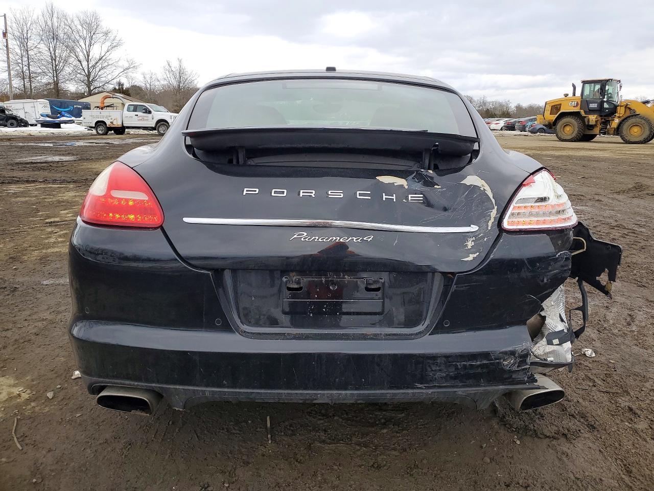 2013 Porsche Panamera 2 - Image 6