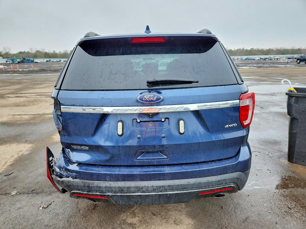 2017 Ford Explorer - Фото 6