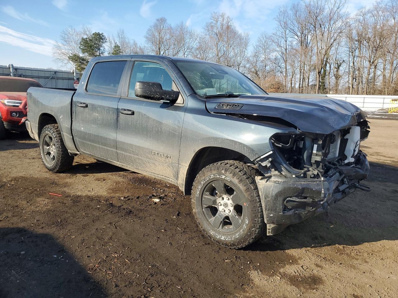 2025 Ram 1500 Tradesman - Image 4