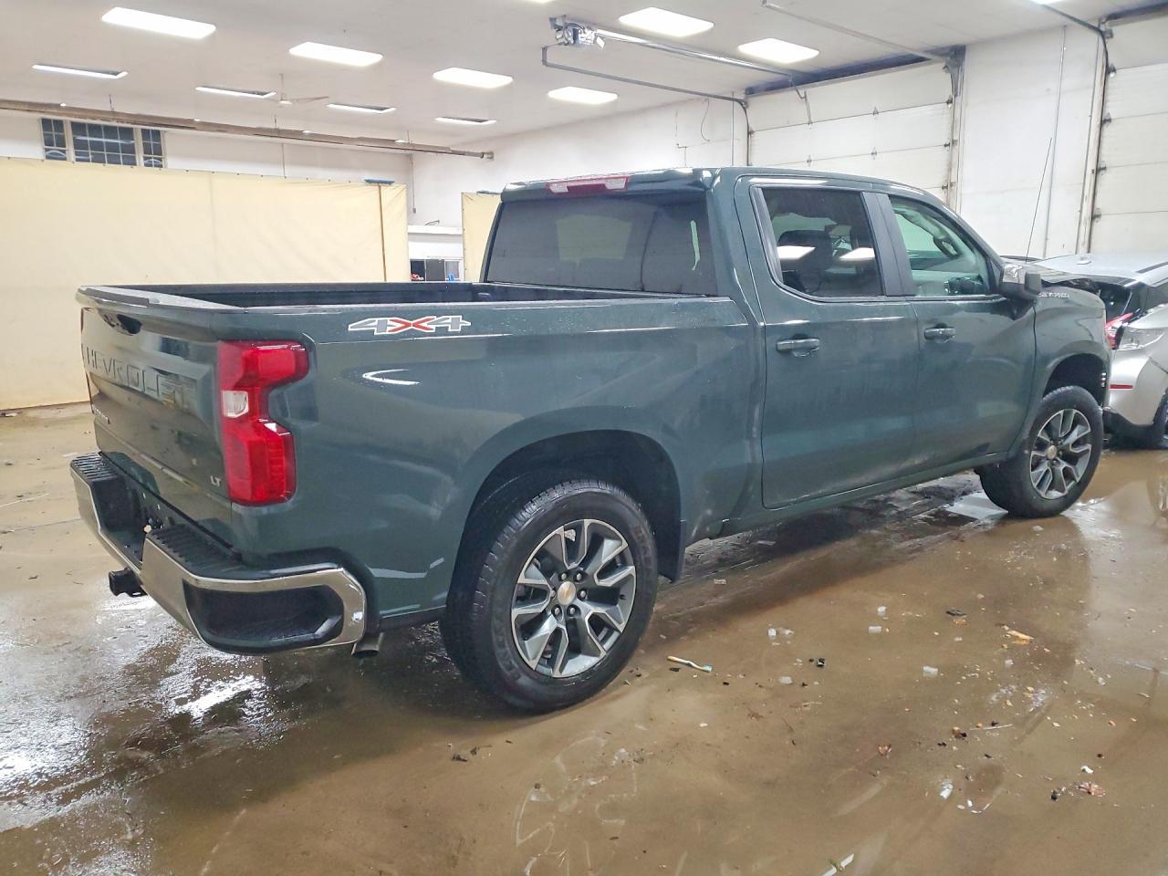 2026 Chevrolet Silverado K1500 Lt-L - Image 3