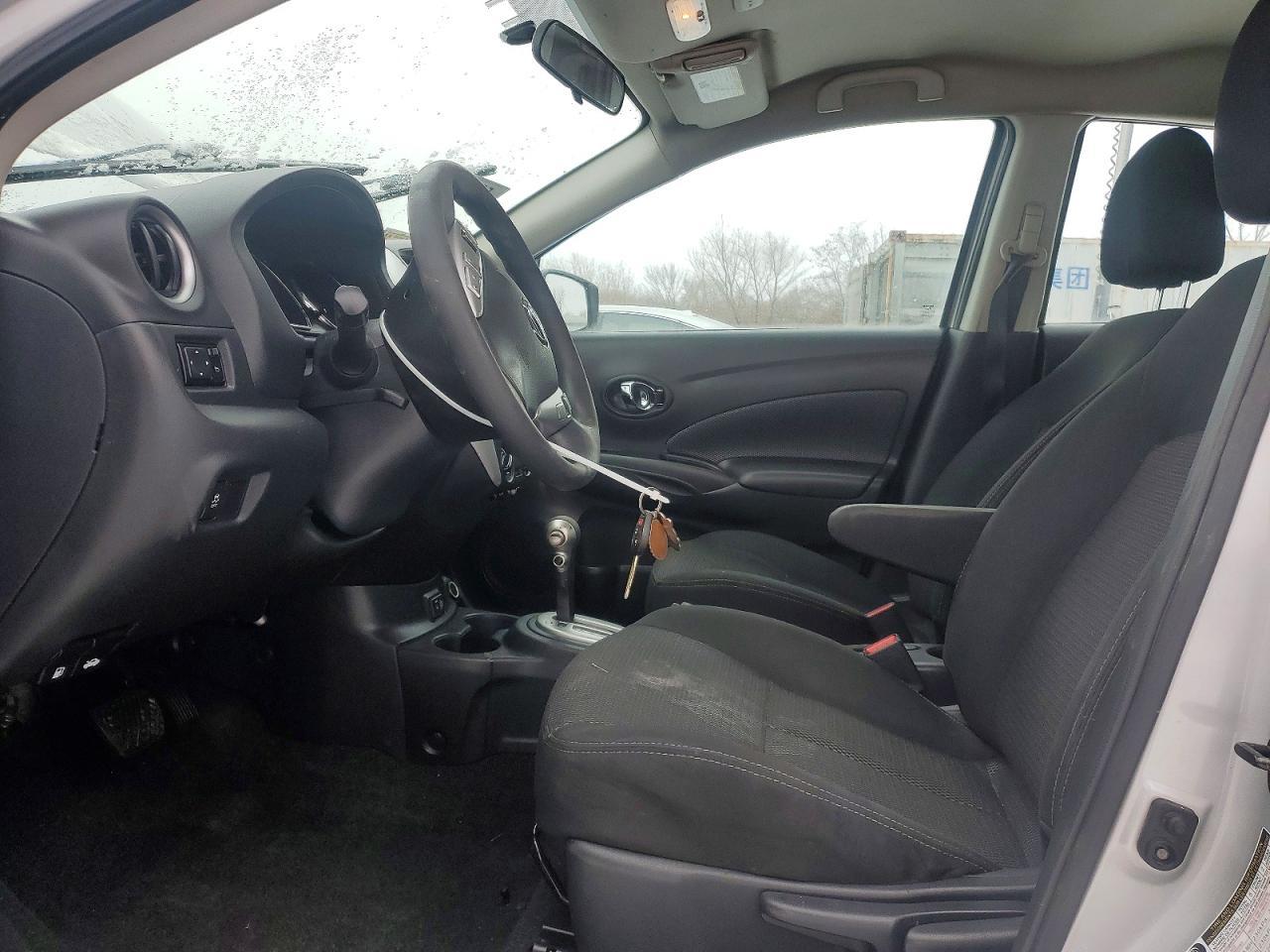 2019 Nissan Versa S - Фото 7