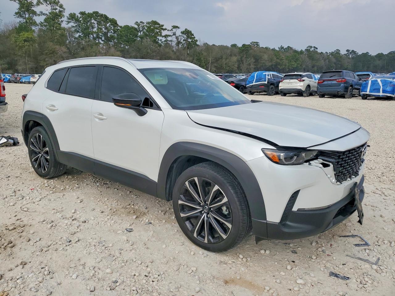 2025 Mazda Cx-50 - Image 4