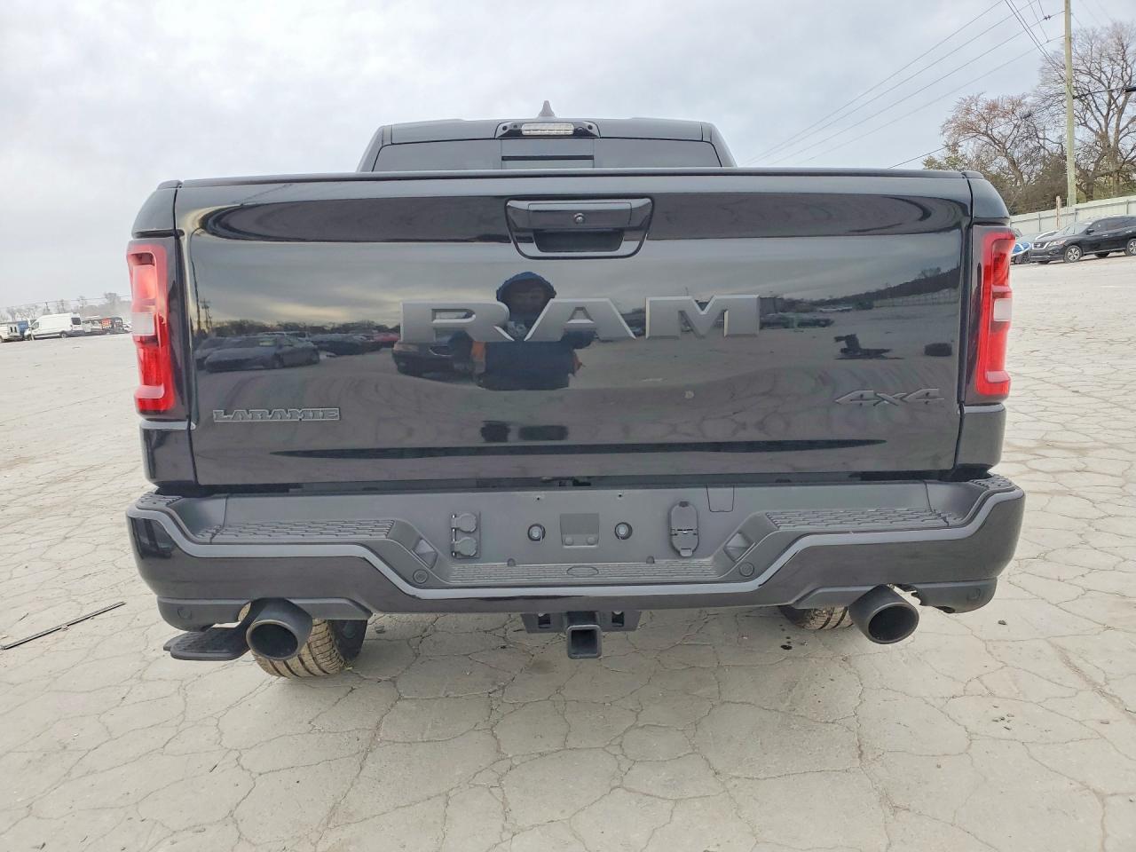 2025 Ram 1500 Laramie - Image 6