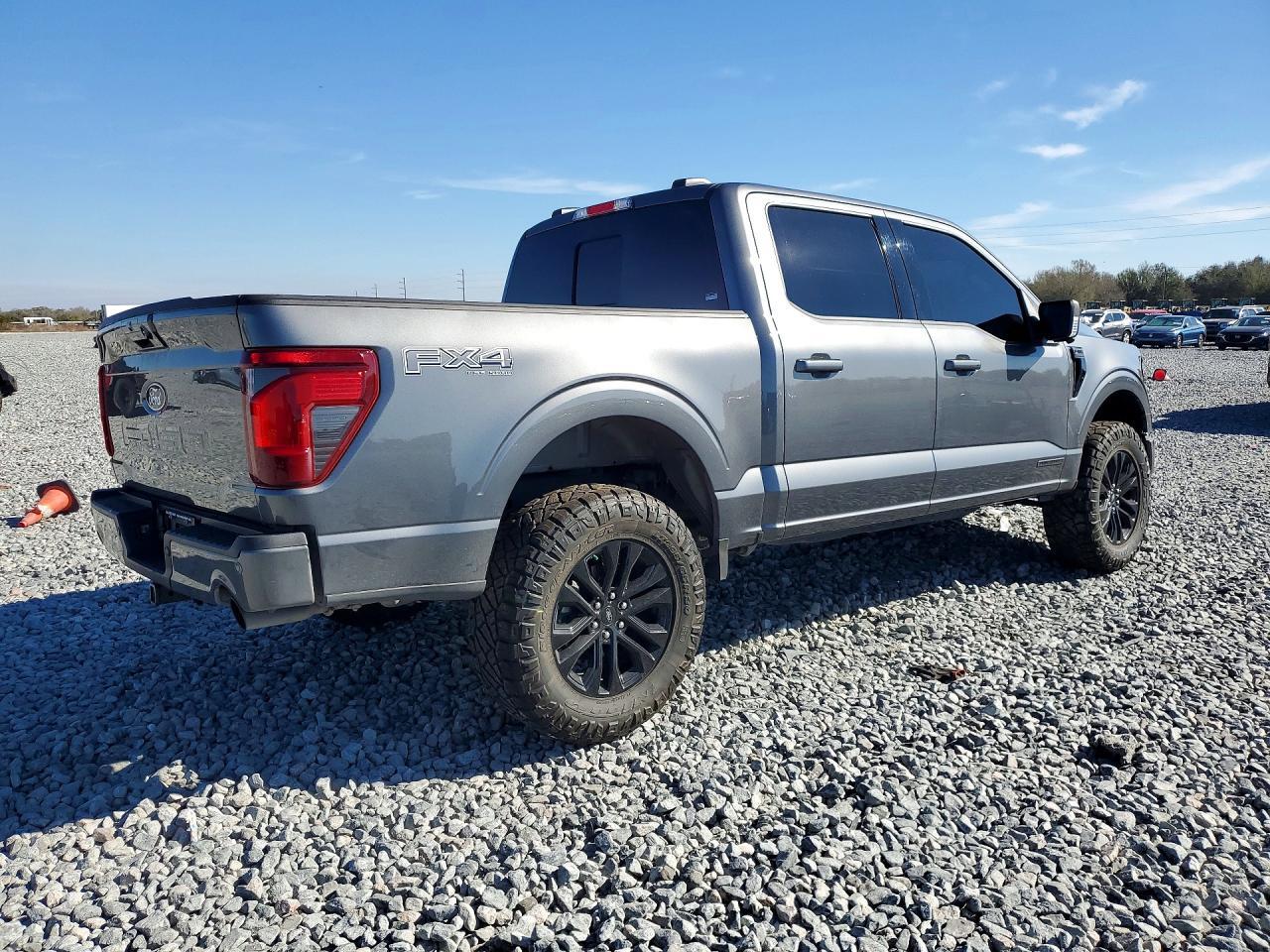2025 Ford F150 Xlt - Image 3