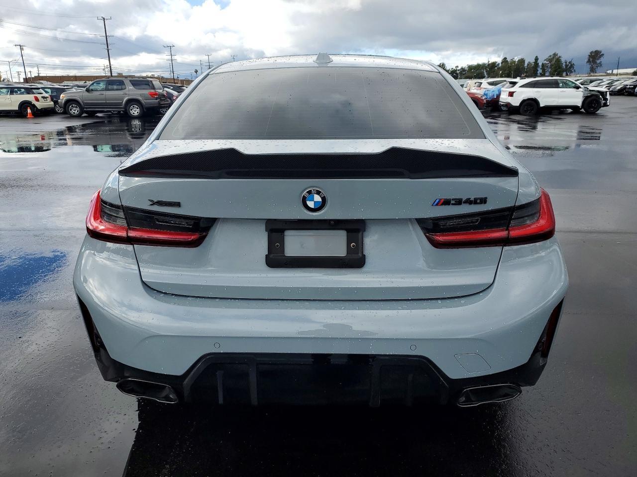 2025 BMW M340Xi - Фото 6
