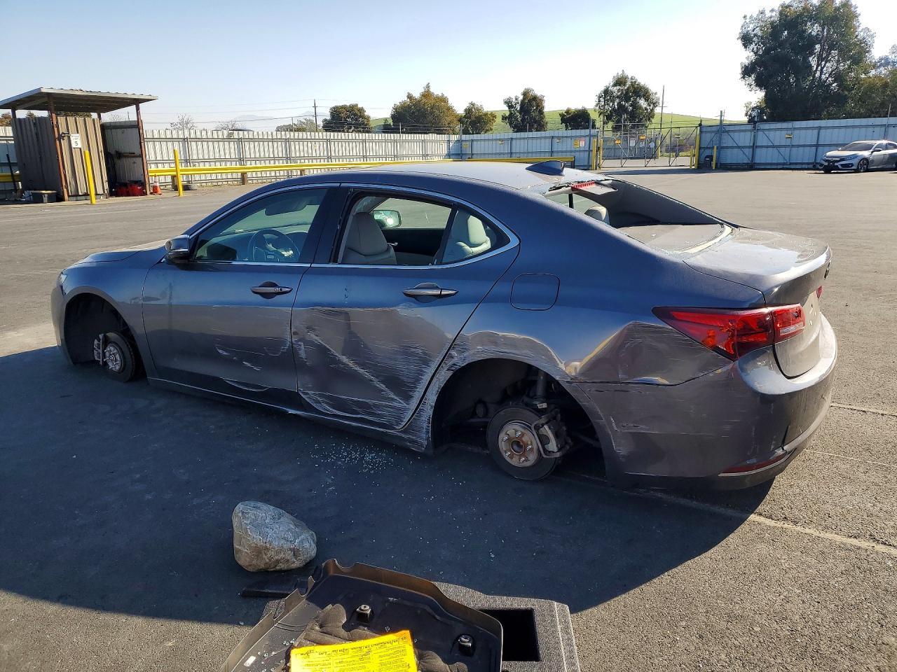 2017 Acura Tlx Tech - Фото 2