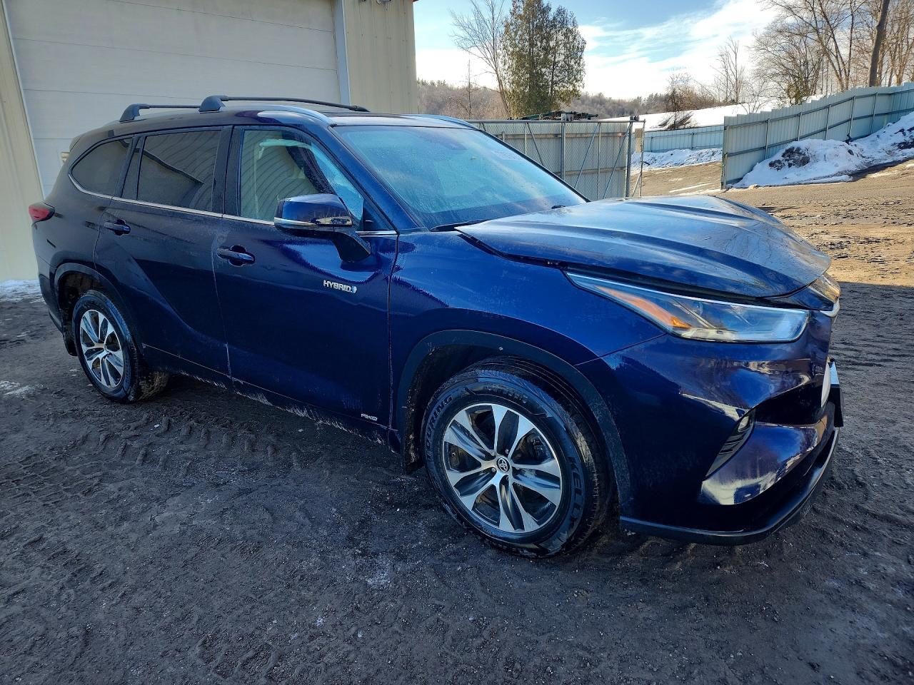 2021 Toyota Highlander Hybrid Xle - Image 4