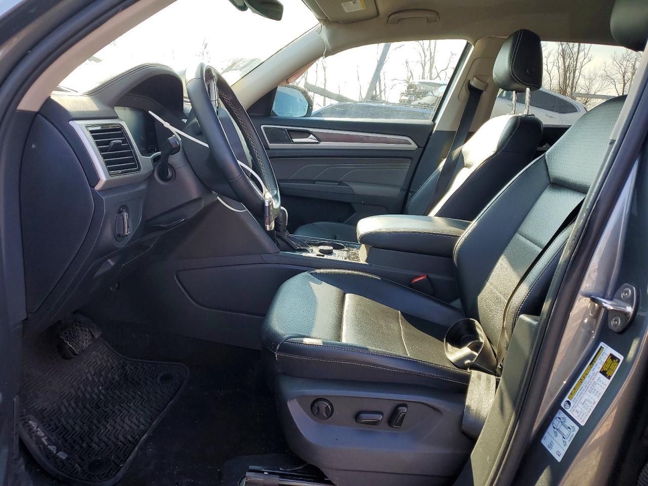 2022 Volkswagen Atlas Se - Image 7