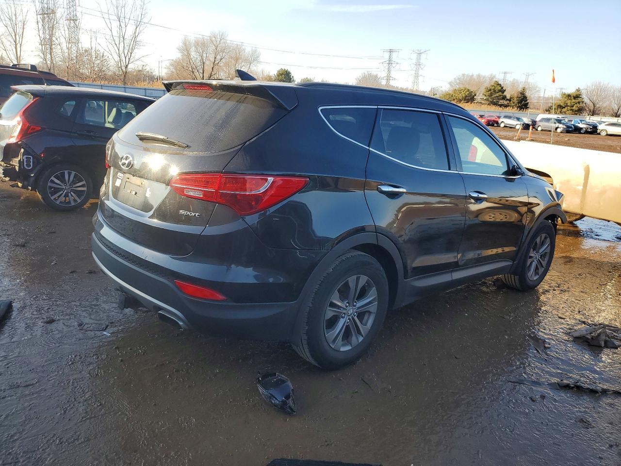 2013 Hyundai Santa Fe Sport 2.4L - Image 3