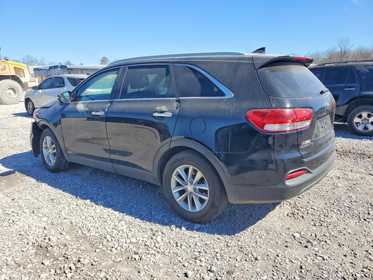 2017 Kia Sorento Lx - Фото 2