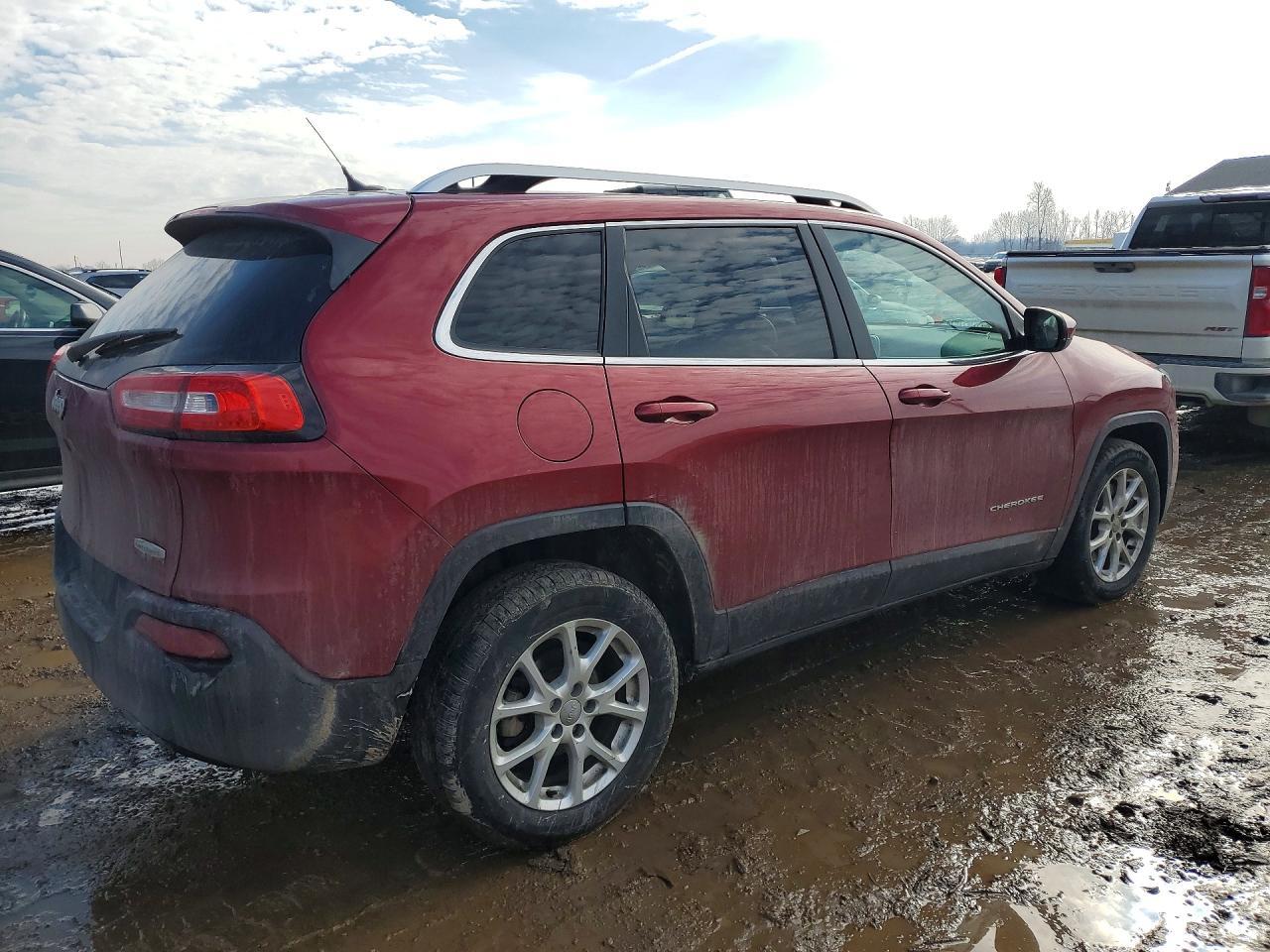 2015 Jeep Cherokee Latitude - Фото 3