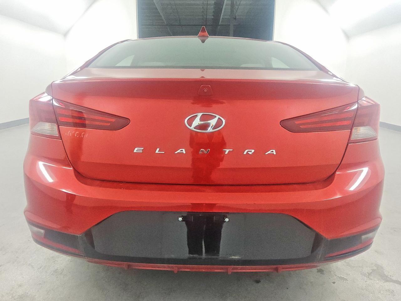 2020 Hyundai Elantra Value Edition - Image 6